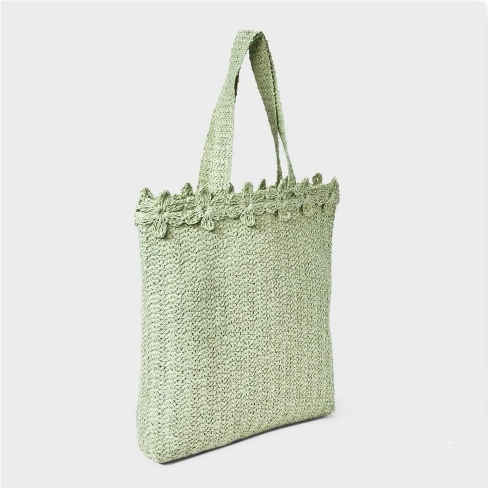 Green Woven Straw Tote Bag